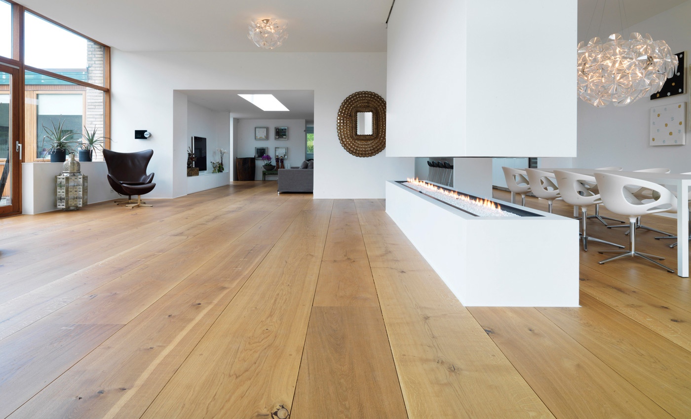 Hardwood 18